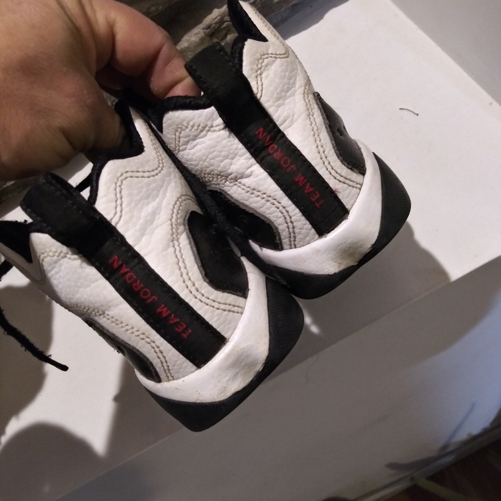 Jordan shoes - Picture 4 of 8